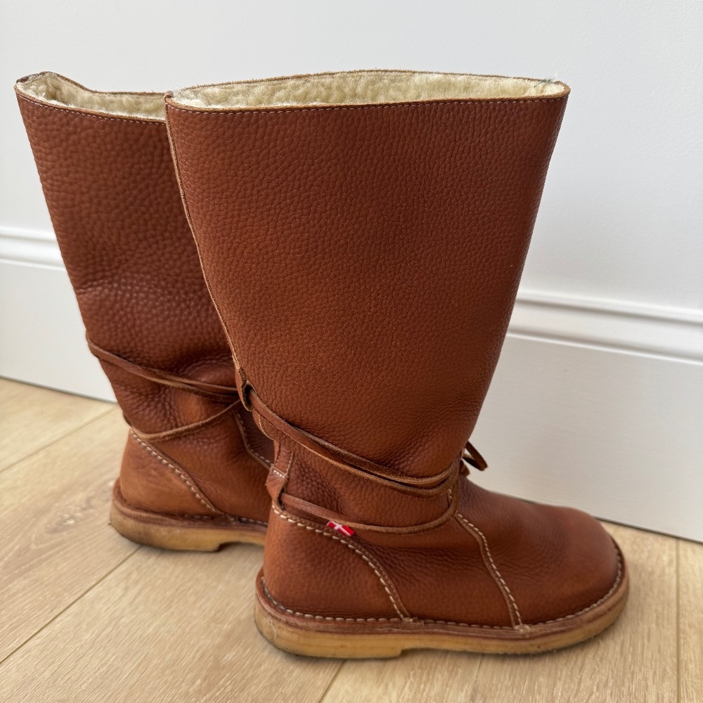 Duckfeet Boots, Silkeborg style, Leather Winterboots, Shearling, Tan, Size 8